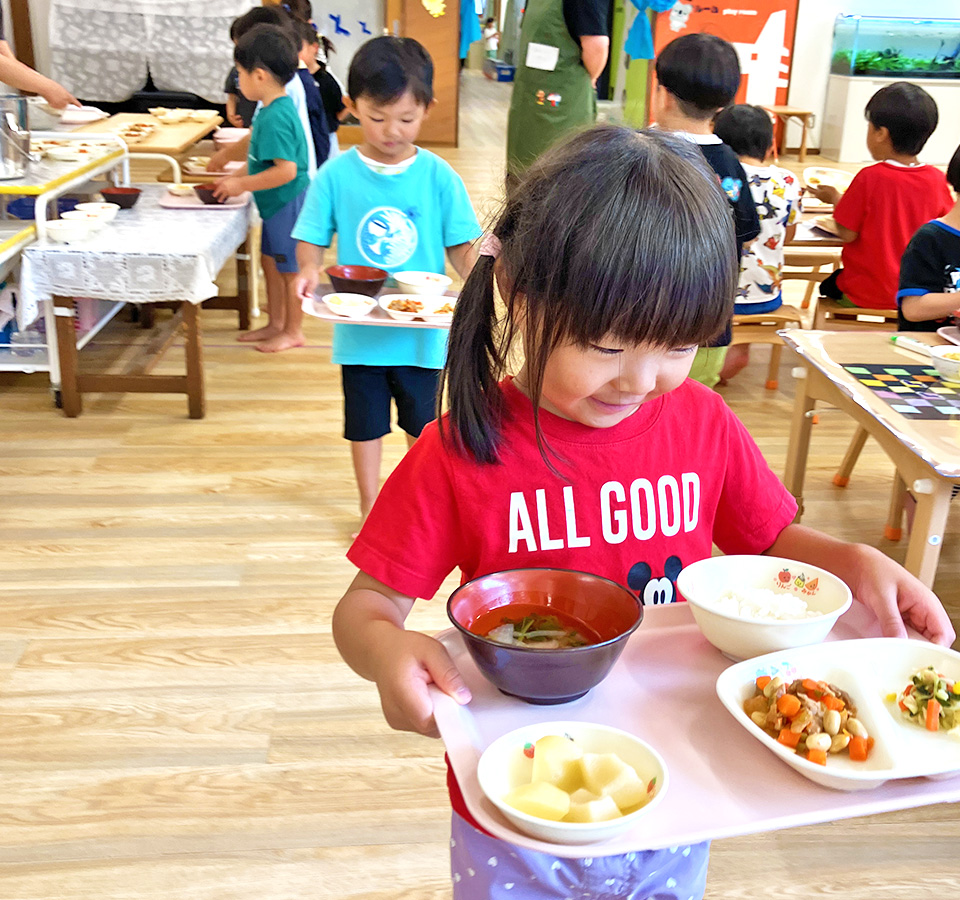 2025年6月 SuruSu祝昌こども園 給食準備の様子