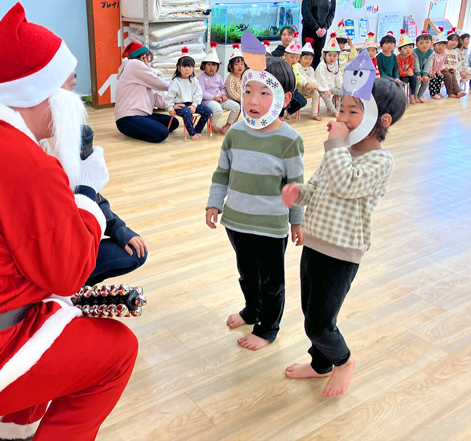 2025年12月 SuruSu祝昌こども園 親子スマイル会の様子
