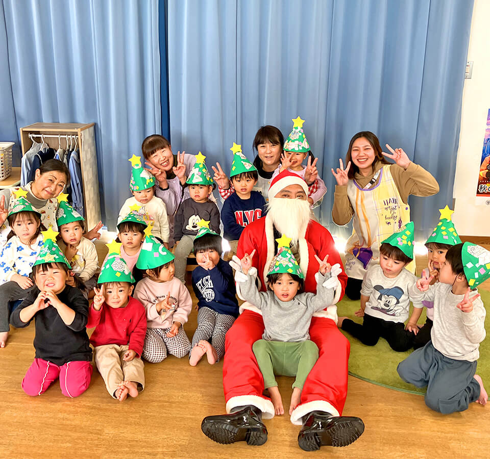 2025年12月 SuruSu祝昌こども園 親子スマイル会の様子