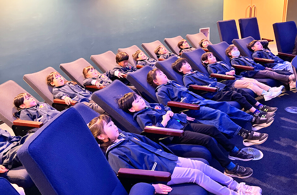 2026年2月 SuruSu祝昌こども園 かるたとりの様子