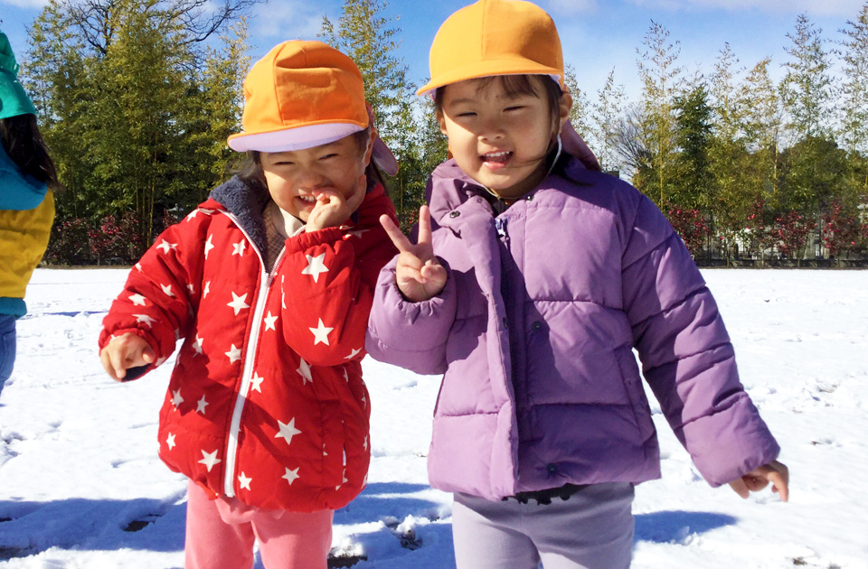 祝昌第二保育園 雪遊びの様子 2022年2月